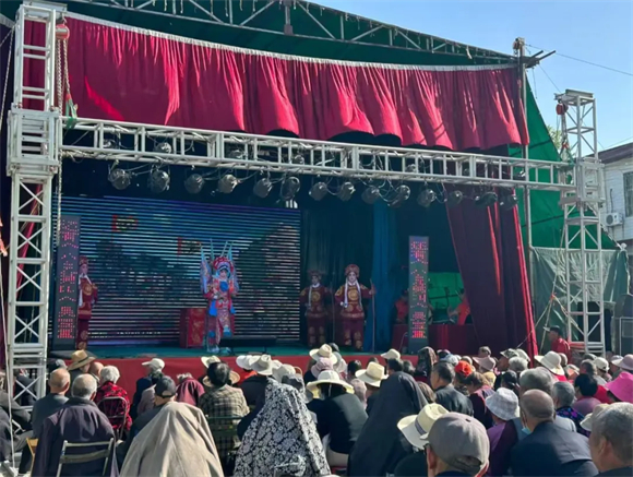 领航|信阳师范大学学子探索豫剧创新性传承之路