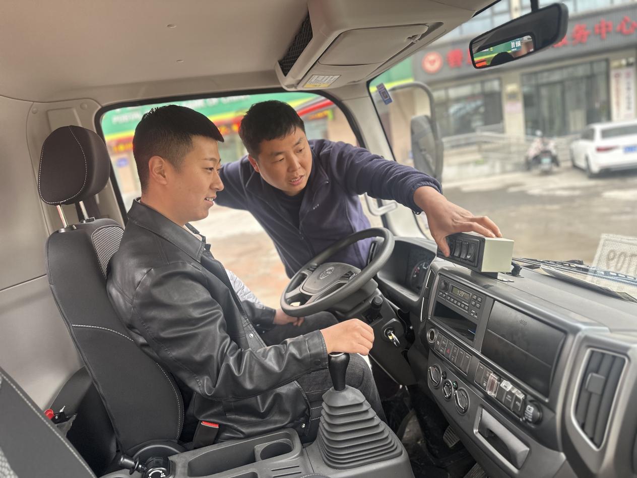 安阳市龙安区“物资+培训”双管齐下  赋能乡镇消防救援能力升级