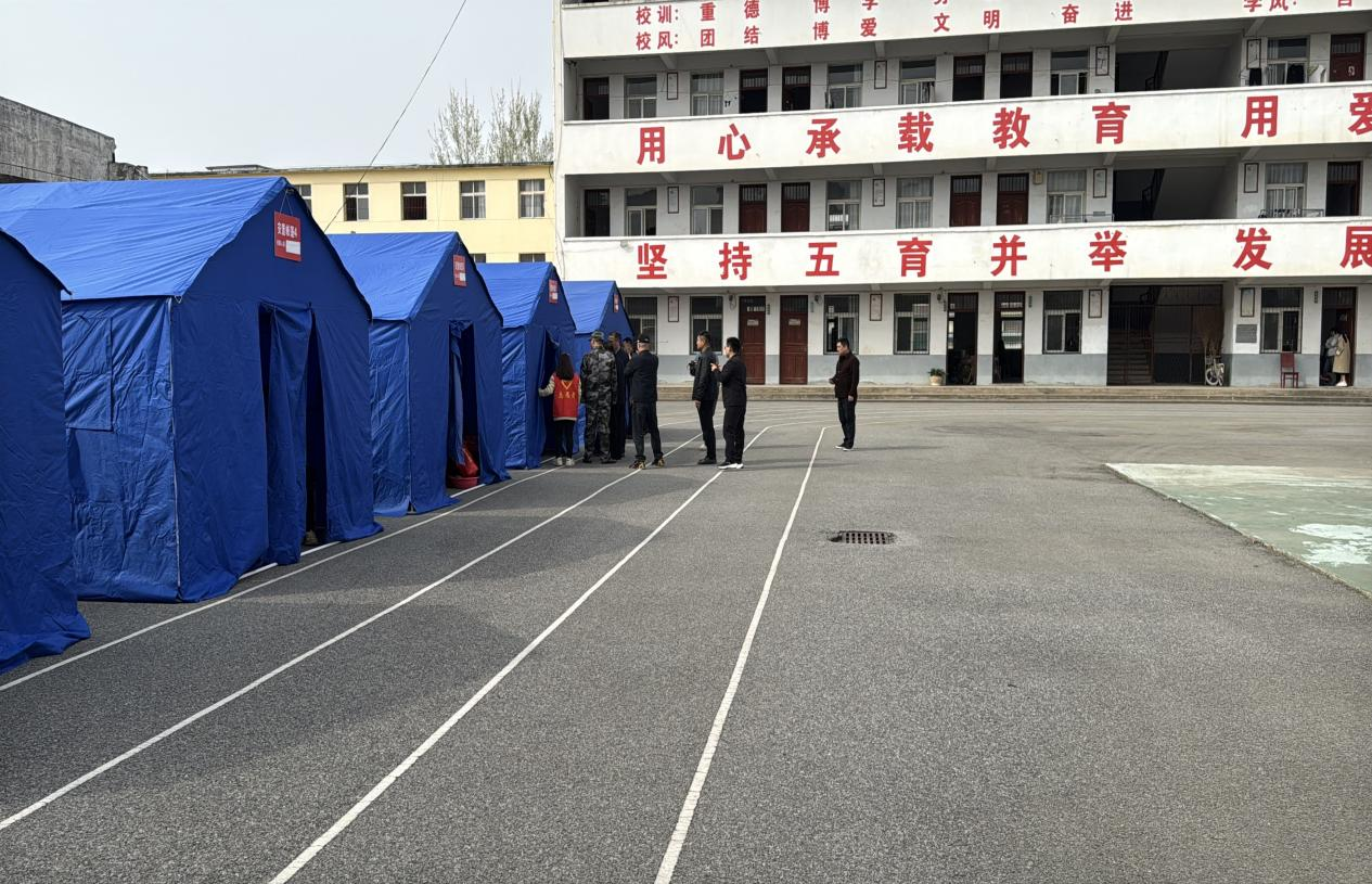 淮滨县开展防汛紧急避险转移安置演练