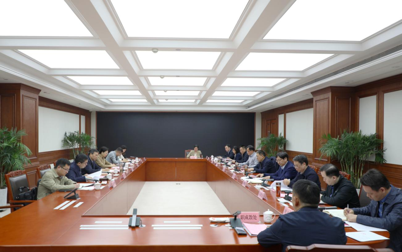 省人大教科文卫委员会到省教育厅专题调研产教融合工作