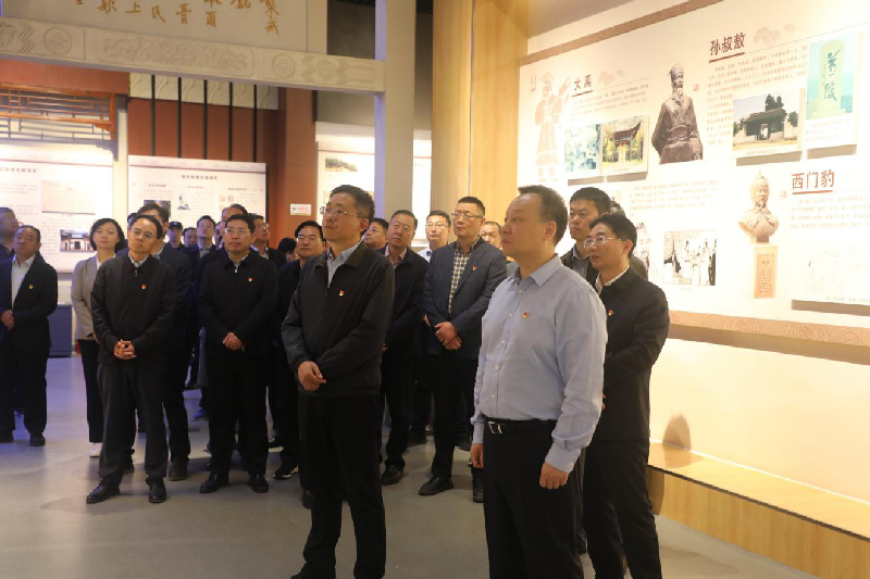 省工业和信息化厅组织参观河南廉政文化教育馆