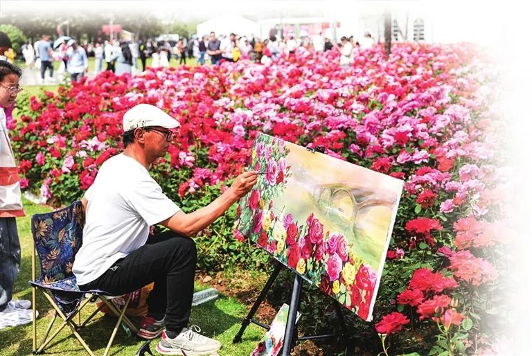 第三届世界月季博览会在南阳开幕