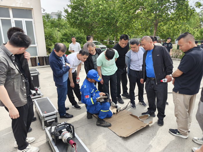 郑州市中原区以训提能 锻造基层救援尖兵