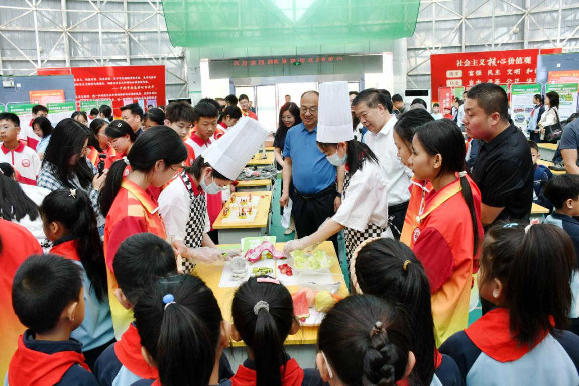 2025年全省学生劳动教育周活动启动