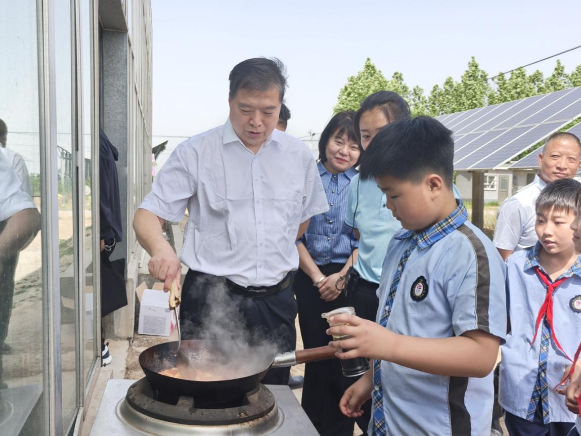 2025年全省学生劳动教育周活动启动