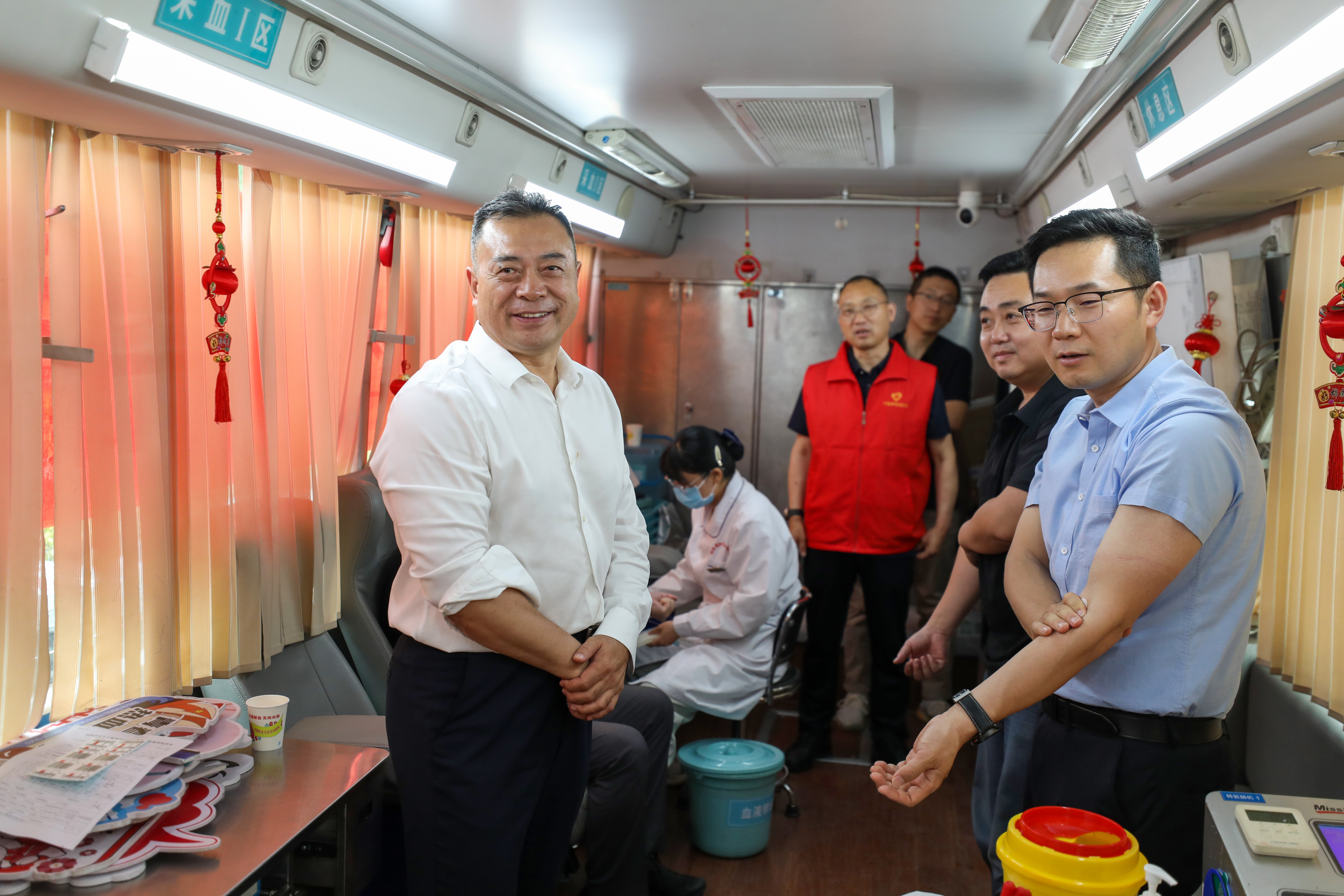 省科技厅组织开展无偿献血暨造血干细胞捐献活动