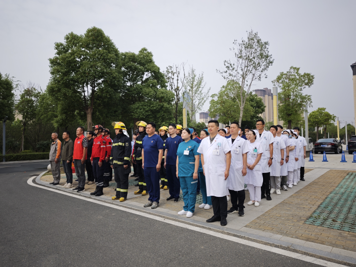 息县组织开展卫健系统消防疏散应急演练