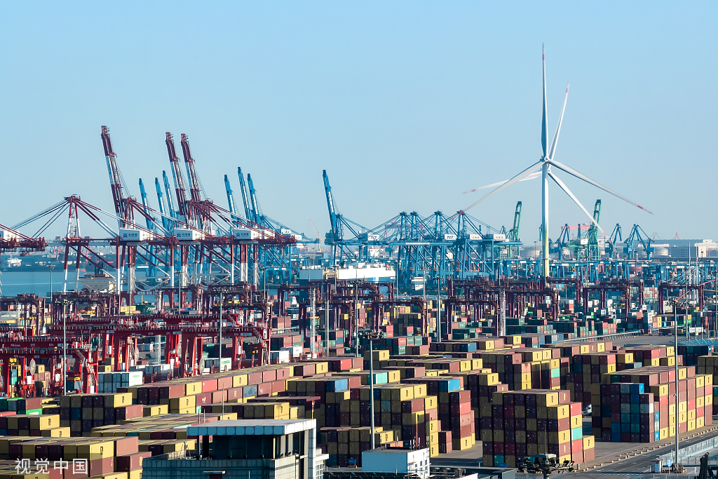 China's int'l trade in goods, services value up 6 pct in April