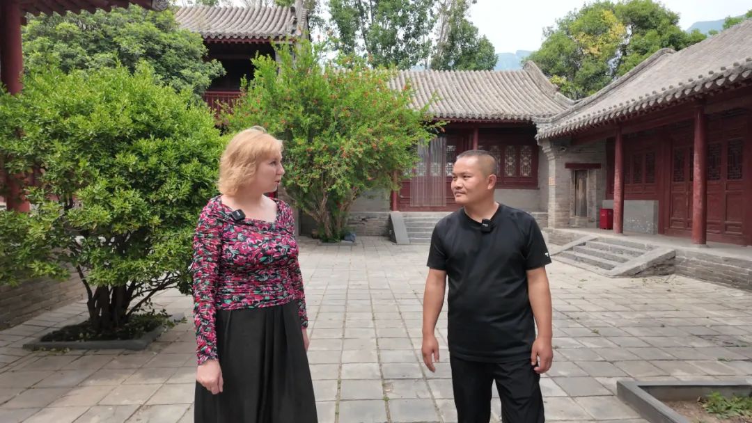 Global Talk丨将军柏下听古今