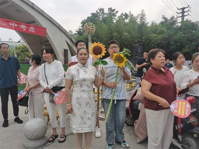 开考啦！多视角直击2025河南高考现场
