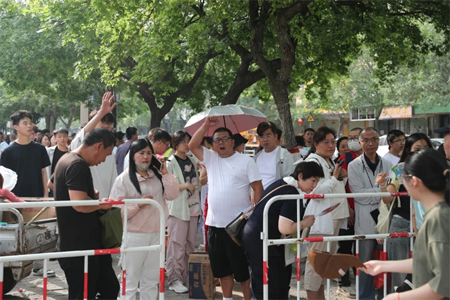 开考啦！多视角直击2025河南高考现场