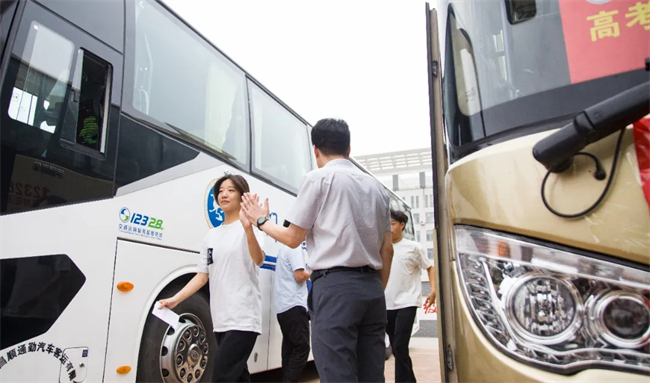 开考啦！多视角直击2025河南高考现场