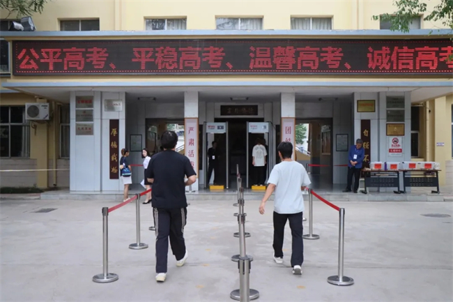 开考啦！多视角直击2025河南高考现场