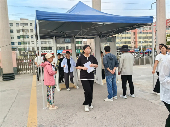 开考啦！多视角直击2025河南高考现场