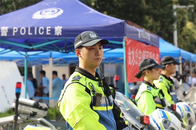 你奔赴考场的每一步，他们与你并肩战斗！