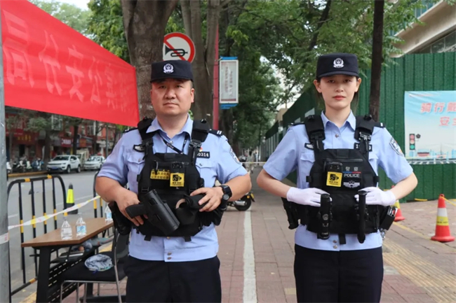 你奔赴考场的每一步，他们与你并肩战斗！
