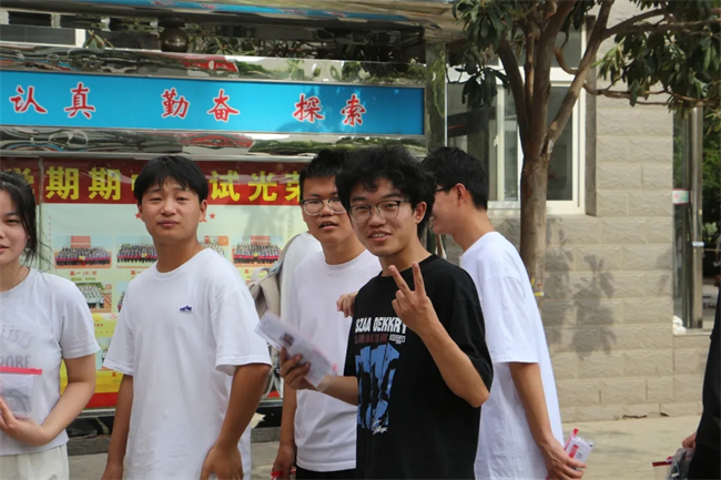 开考啦！多视角直击2025河南高考现场