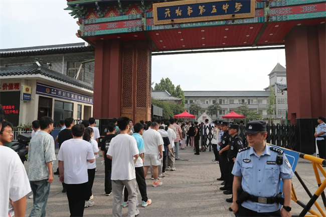 开考啦！多视角直击2025河南高考现场
