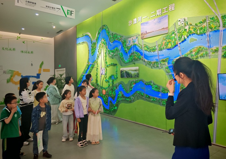 2025年河南省科技活动周系列活动精彩纷呈