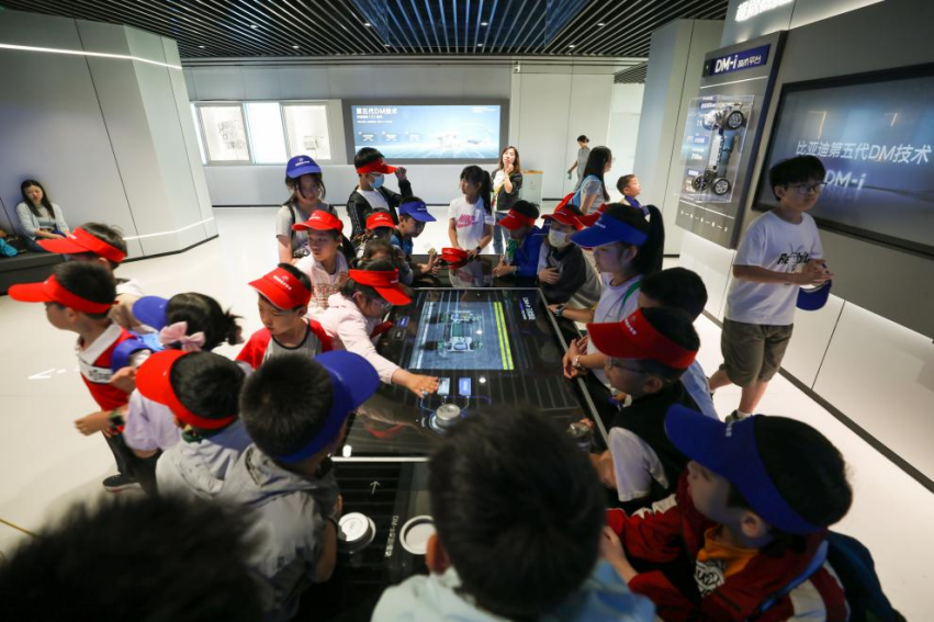 2025年河南省科技活动周系列活动精彩纷呈