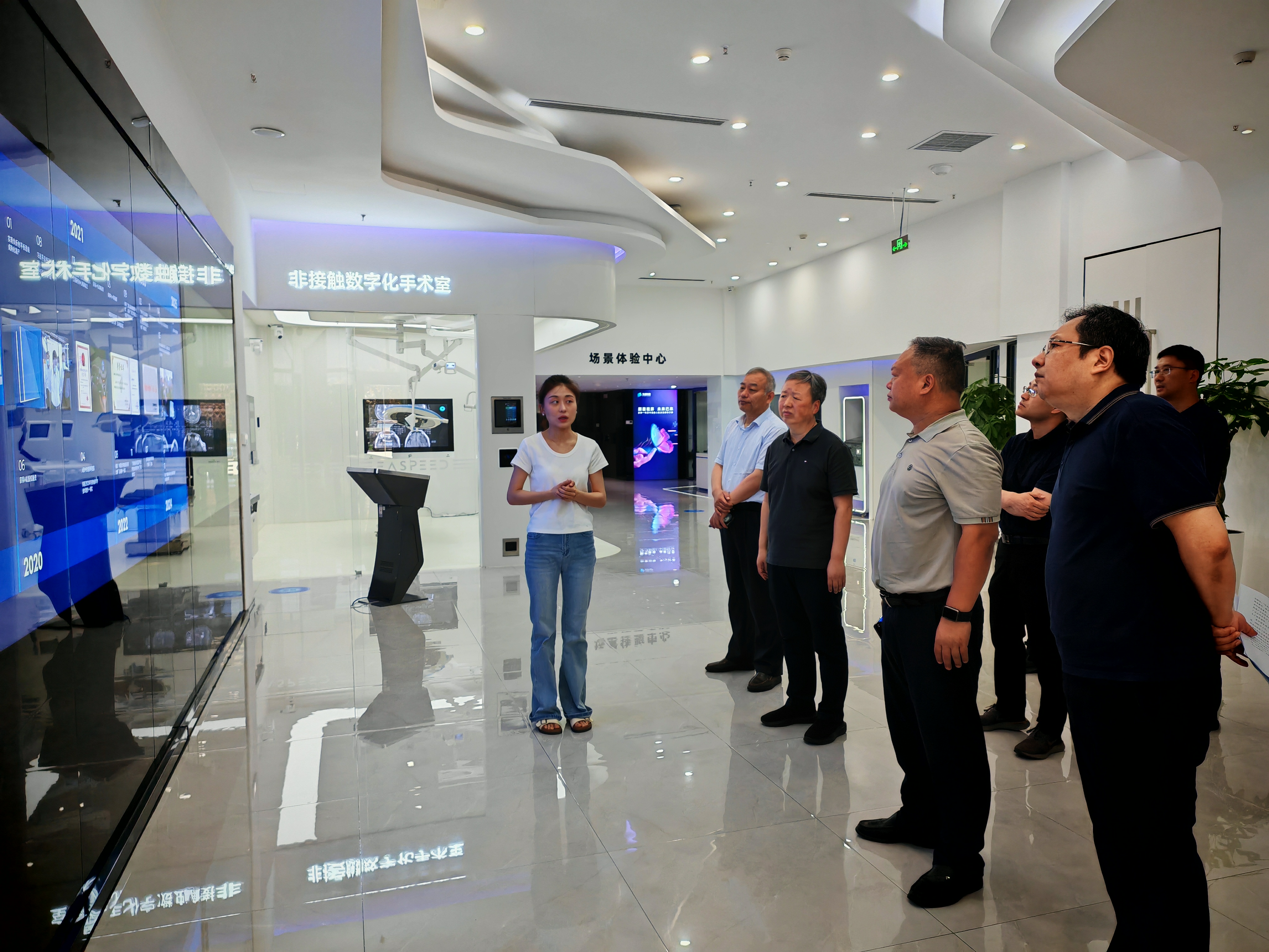 省司法厅与省发展改革委赴省外开展促进民营经济发展和优化营商环境立法调研