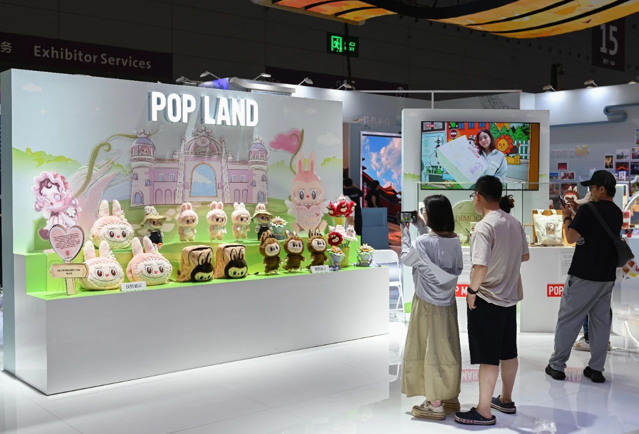 LABUBU大火，“中国创造”做对了什么？