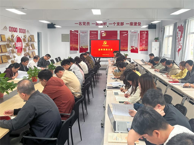 河南交通职业技术学院汽车学院党总支：坚持“四个融合”，推动实现党务与业务双向繁荣