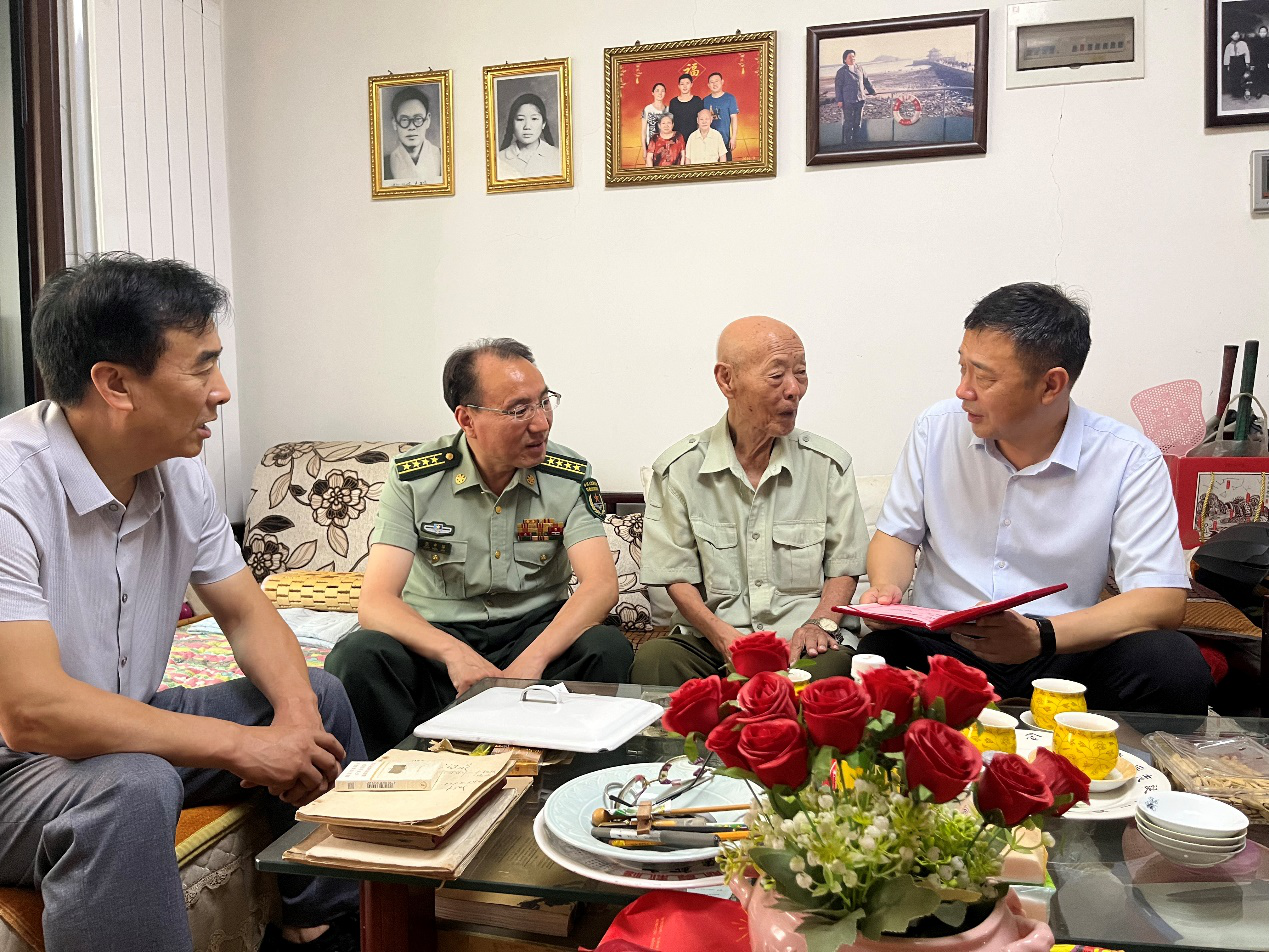 焦作：军民携手致敬英雄 暖心巡诊守护荣光