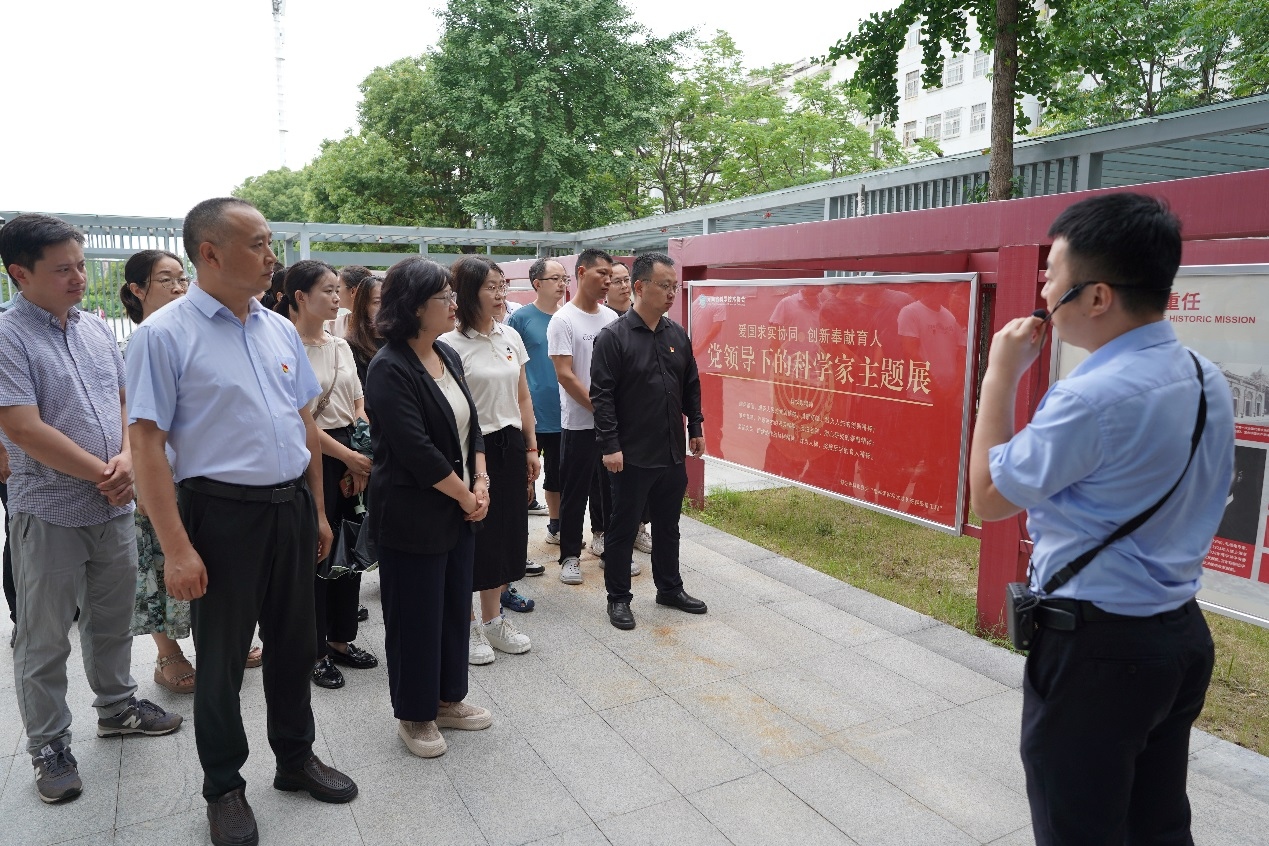 信阳职业技术学院汽车与机电工程学院教工支部庆“七一”——党建引领统战聚力 三方共建共促发展