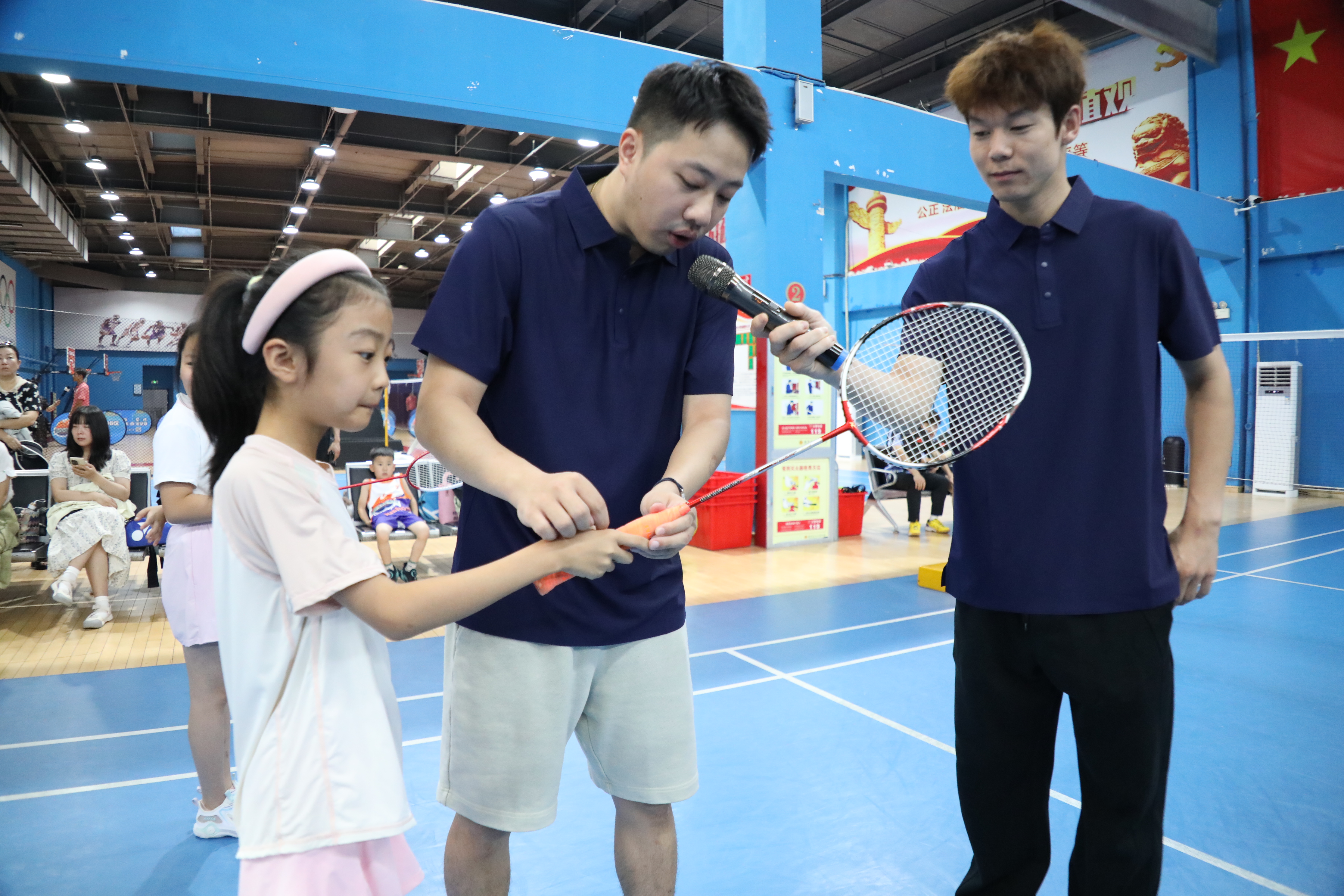 轻羽飞扬 逐梦追光——驻马店市举办青少年羽毛球选材公益夏令营