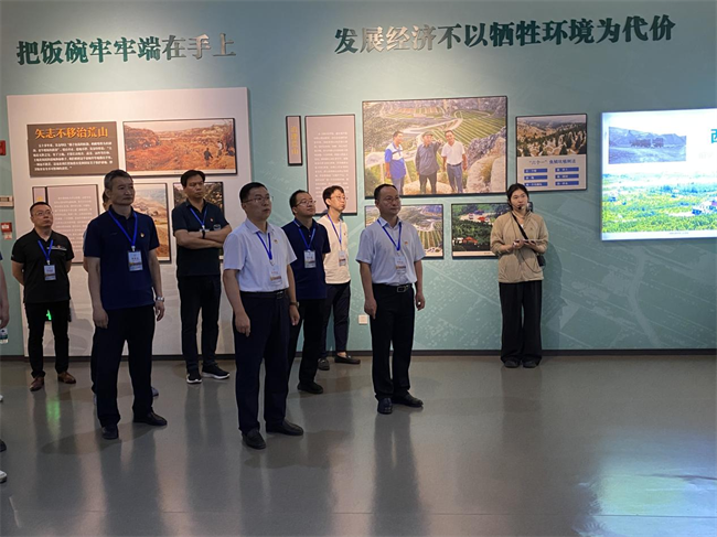 传承红色基因 筑牢廉政防线——鹤壁能源化工职业学院开展红色教育暨廉政警示专题培训活动