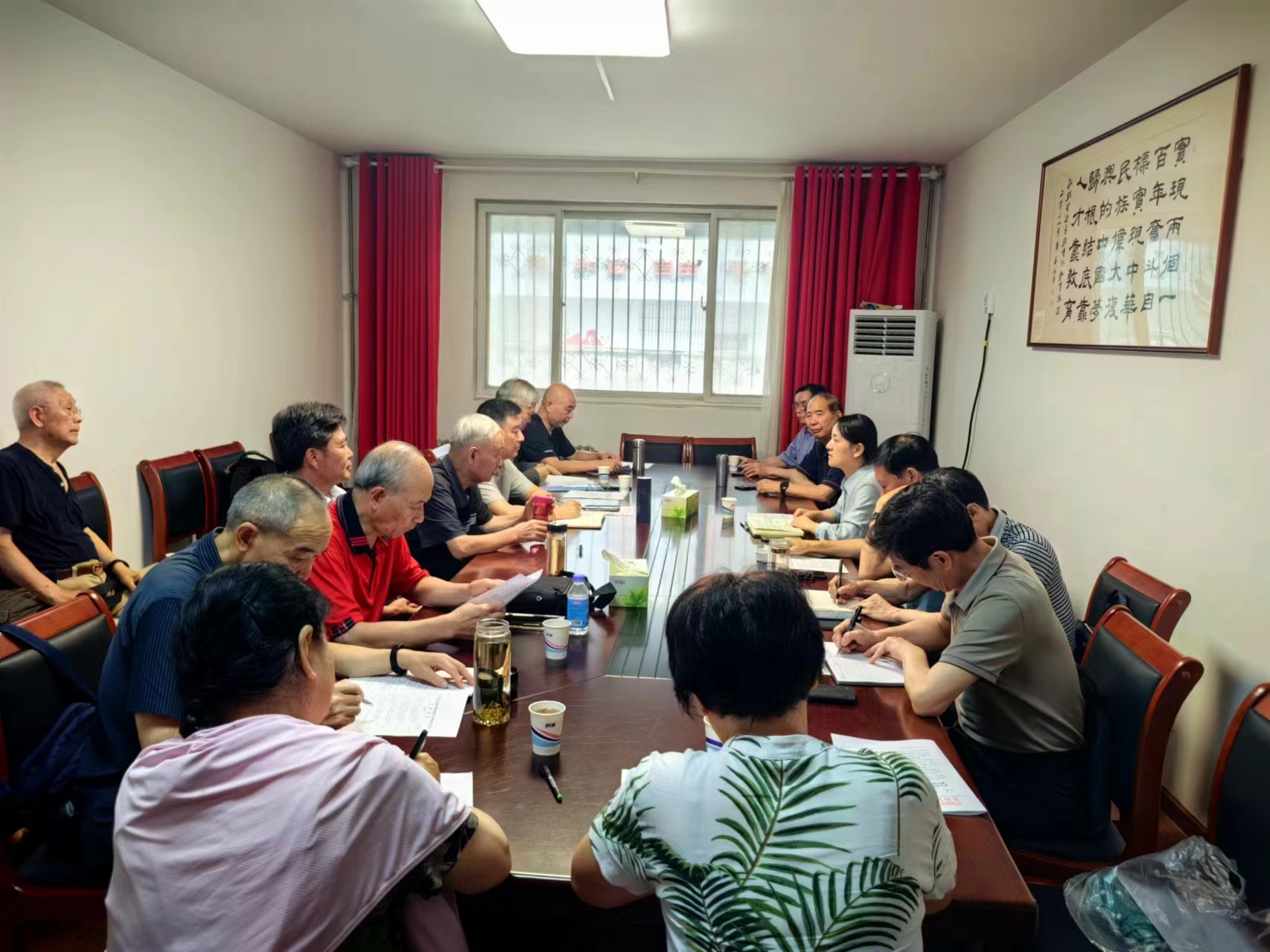 省教育厅离退休干部党总支召开工作会议