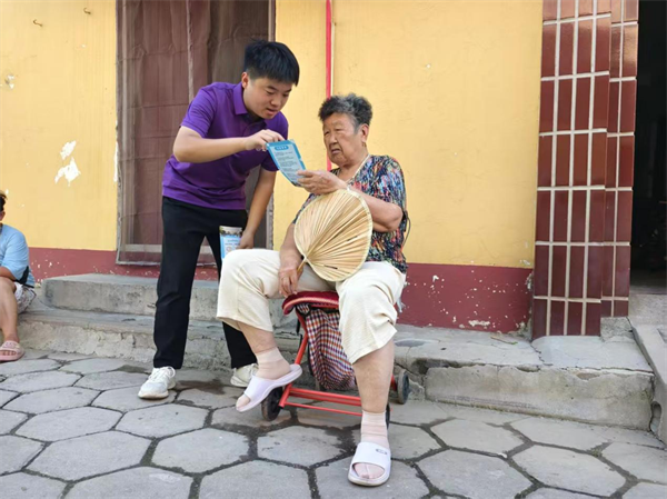 许昌职业技术学院机电与汽车工程学院学生党支部开展暑期三下乡活动——“技能赋能暖民心，红色基因育忠魂”