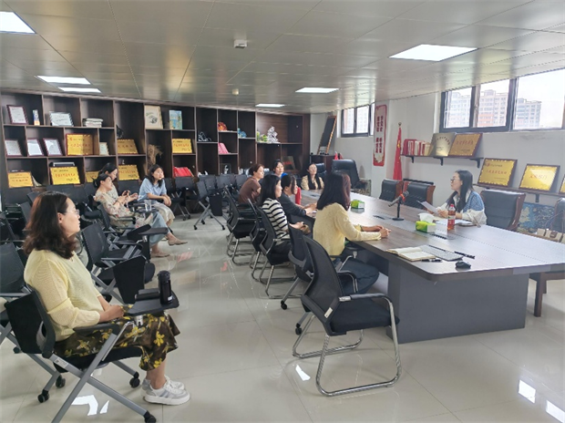 河南开放大学人文与设计学院教工第一党支部：丰富党建活动赋能教育发展