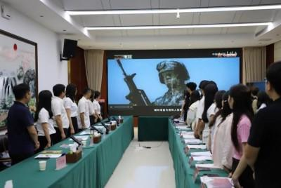 河南经贸职业学院教师党支部创新开展“十个一”毕业生党员离校教育