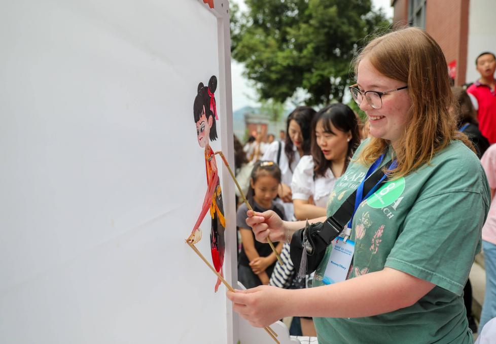 Cultivating new generation of envoys for China-U.S. friendship