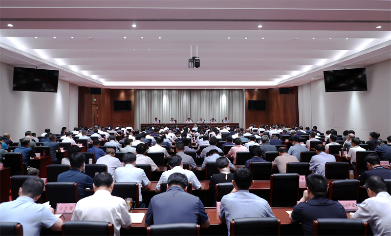 省委教育工委、省教育厅召开党的建设工作领导小组扩大会议  安排部署深入贯彻中央八项规定精神学习教育后续工作
