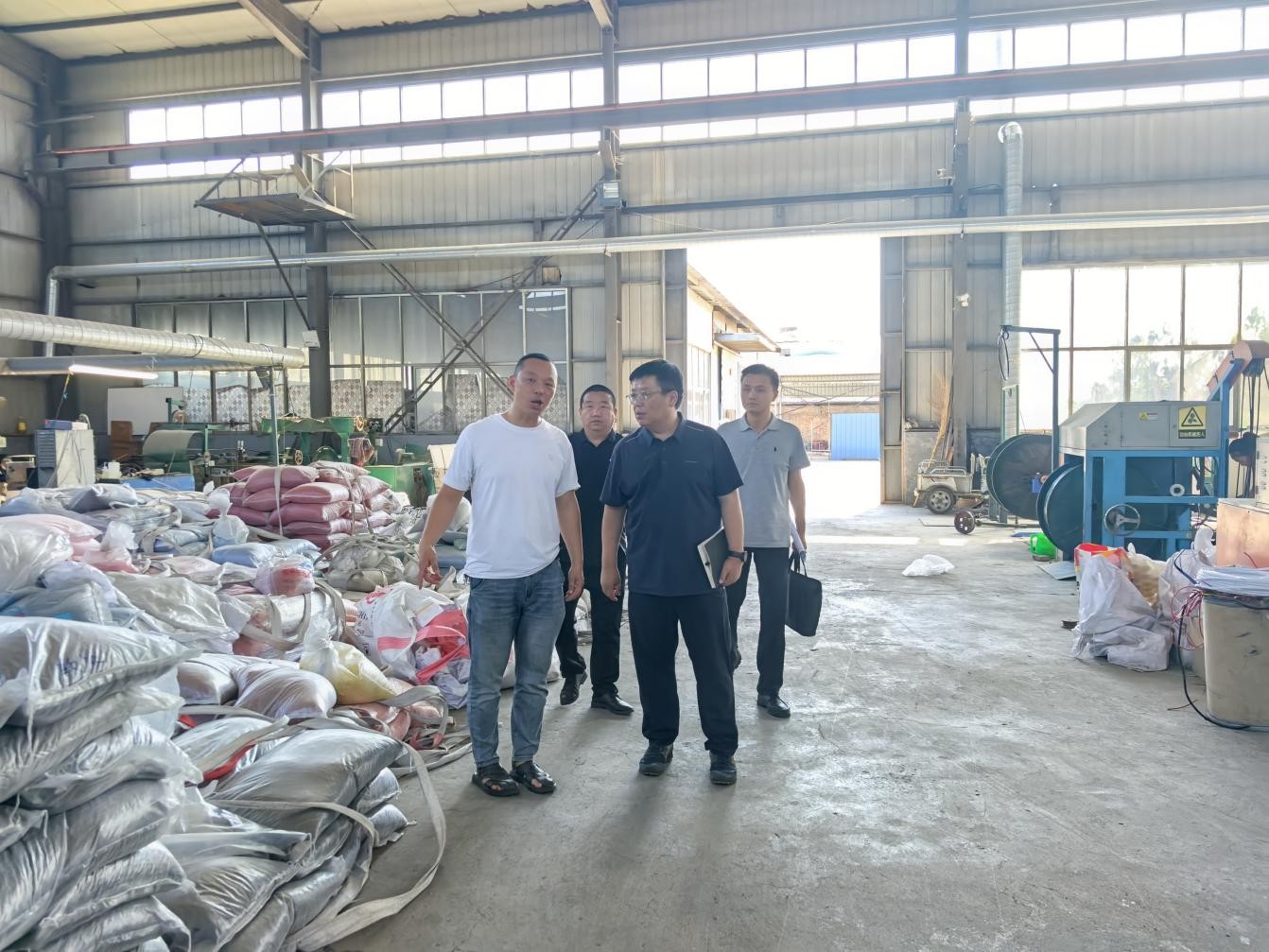 郑州巩义市：开展“送政策、问需求、办实事”走访调研军创企业活动