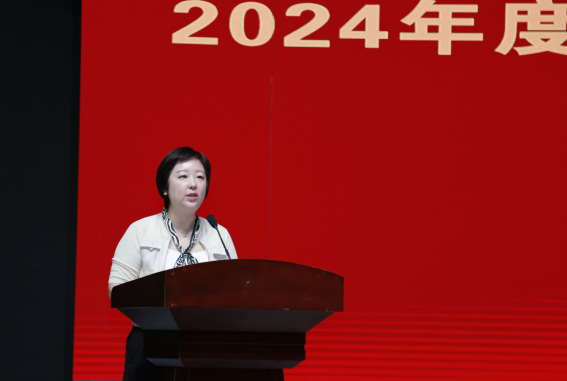 省文化和旅游厅召开“两优一先”表彰会