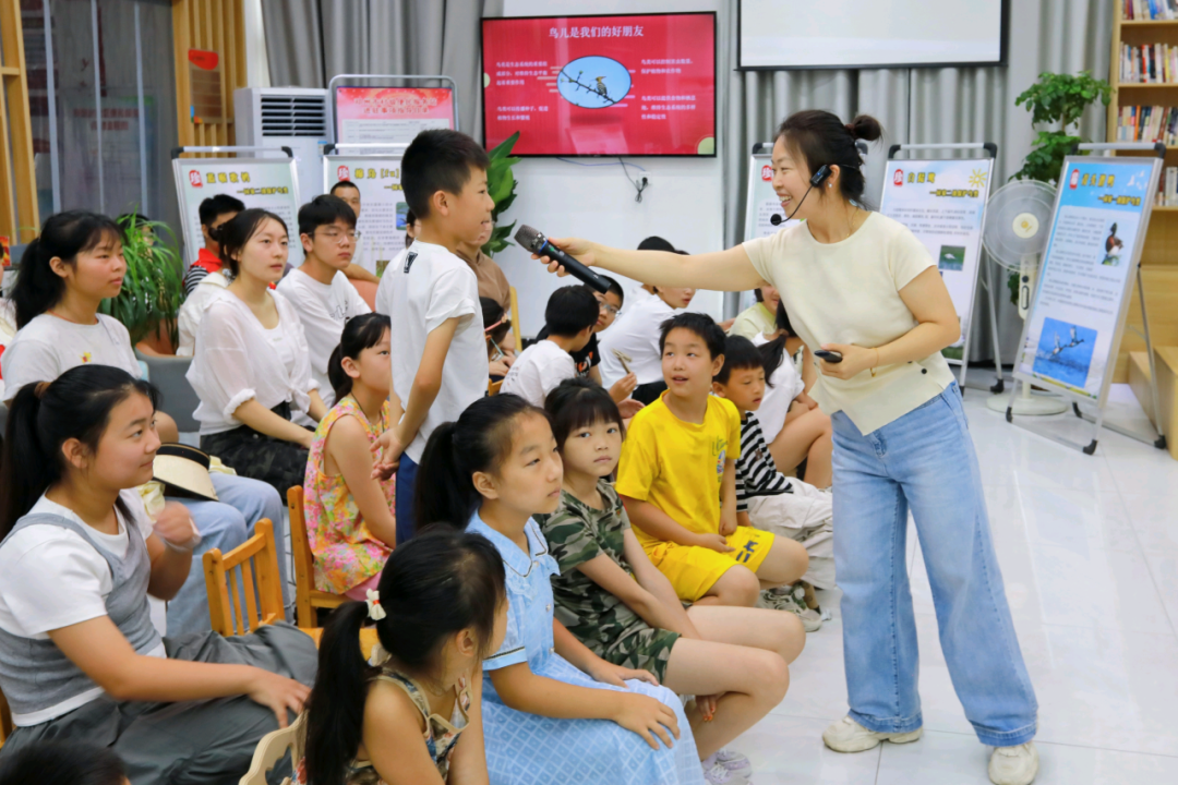 邓州湍河国家湿地公园携手社区开展全国生态日主题宣传活动   