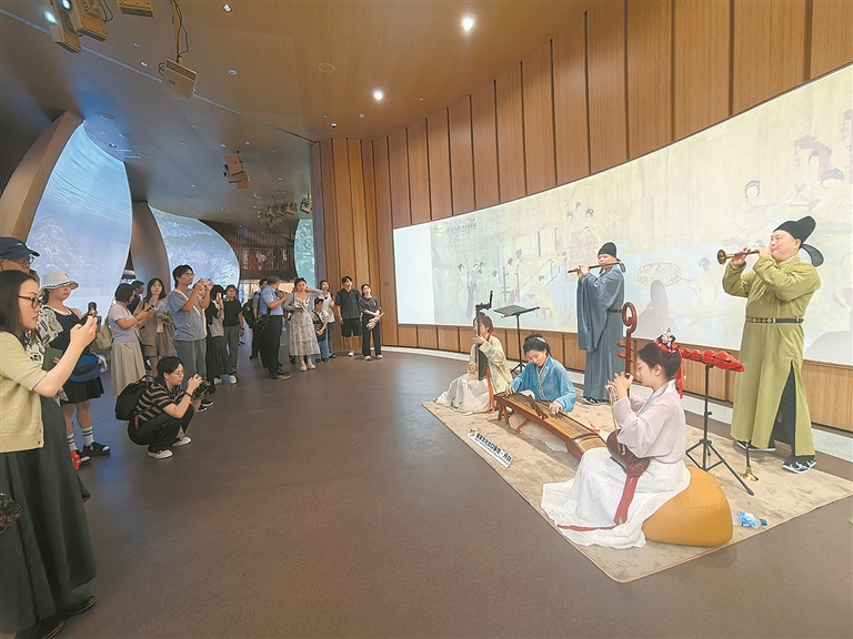 2025年大阪世博会中国馆河南活动周开幕 向世界展示开放新河南
