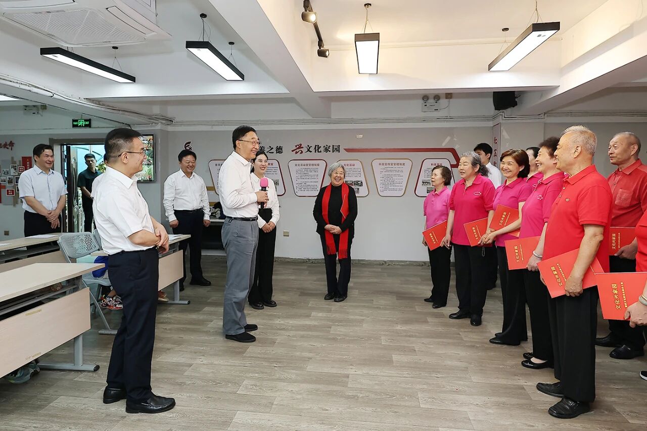 刘宁到郑州市二七区调研