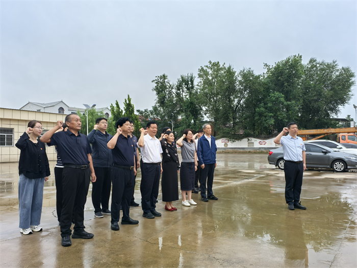 省教育厅社语处党支部、学生处党支部联合河南大学人文社科研究院党支部开展主题党日活动