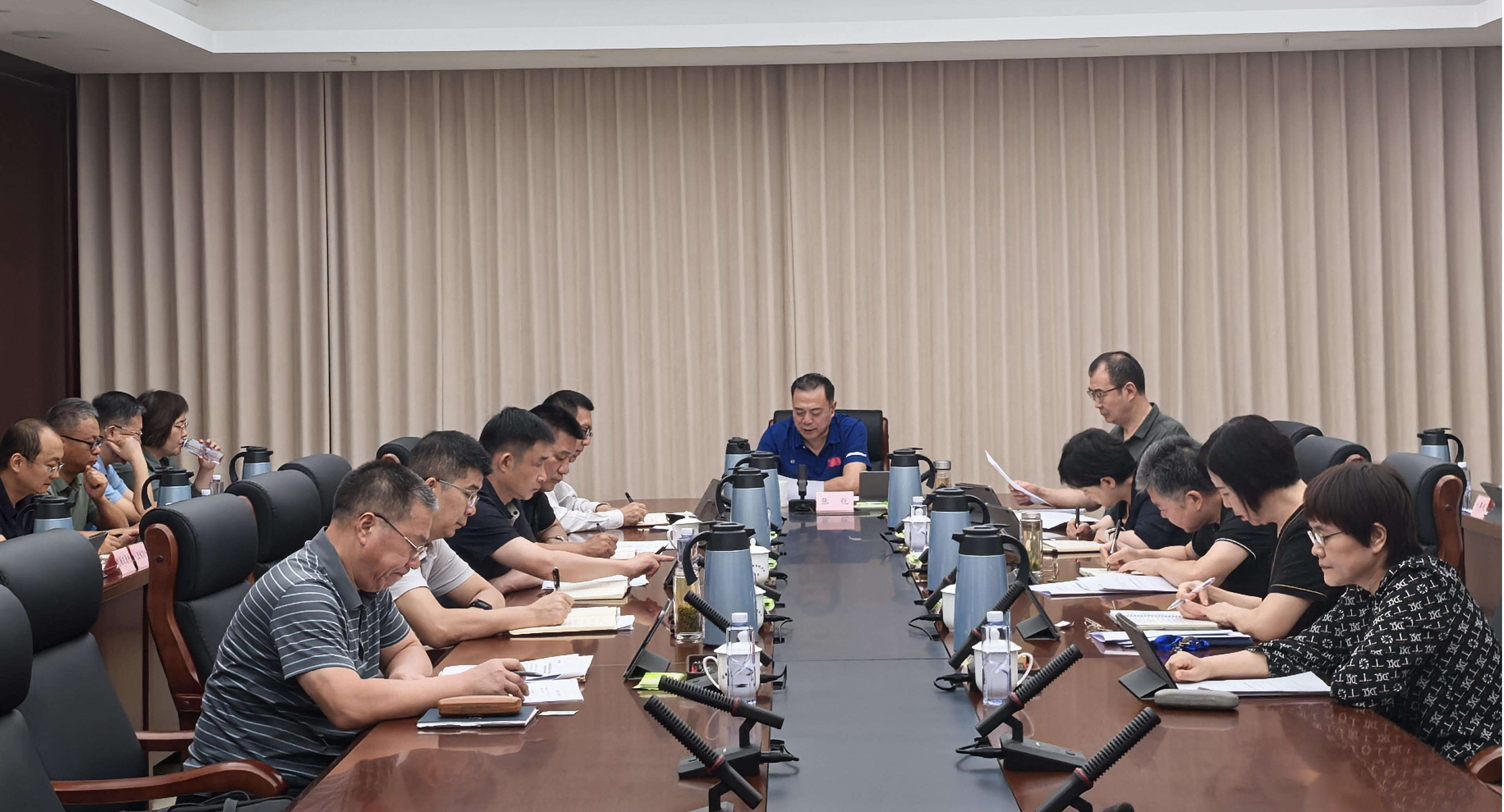 省科技厅召开党组扩大会议总结学习教育