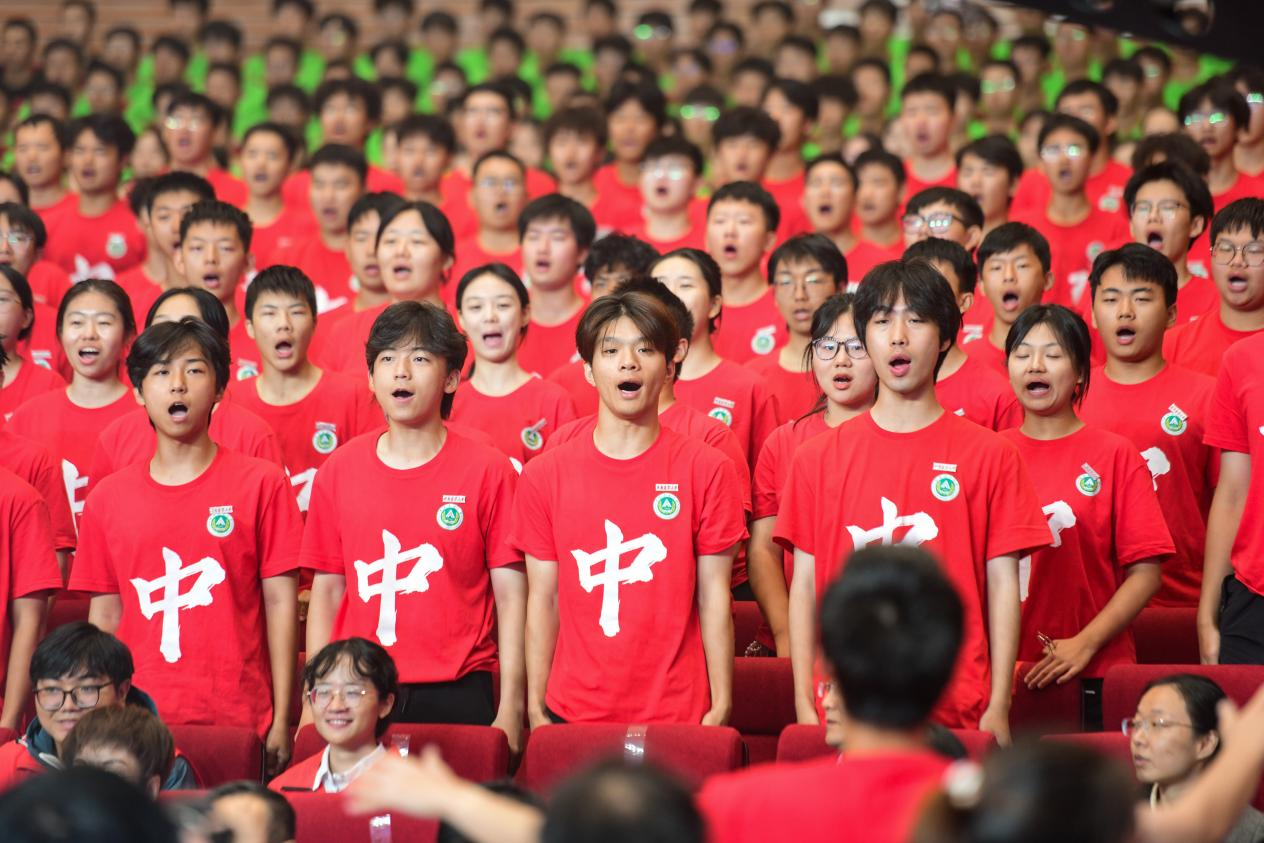 打造沉浸式思政课新范式！2025年河南省秋季开学思政第一课火热开讲