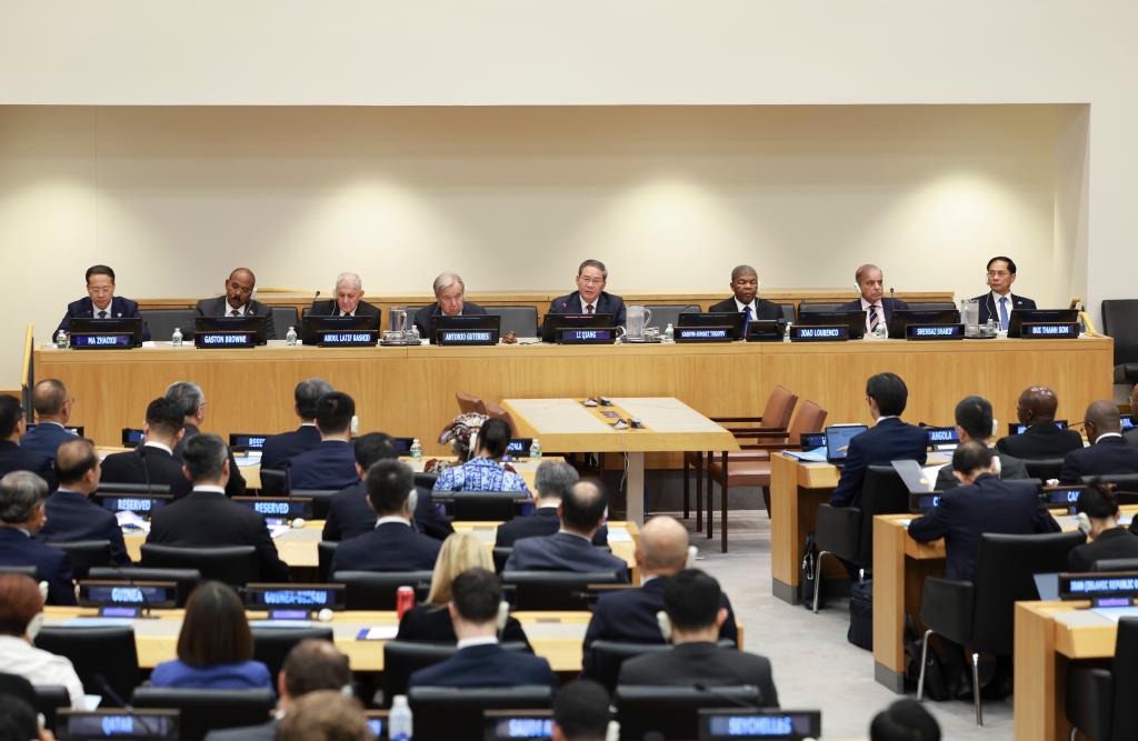 China ready to work with all parties to implement Global Development Initiative, says premier