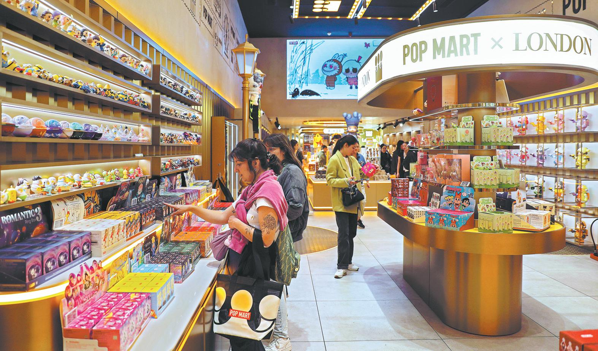 Chinese brands burst onto global stage
