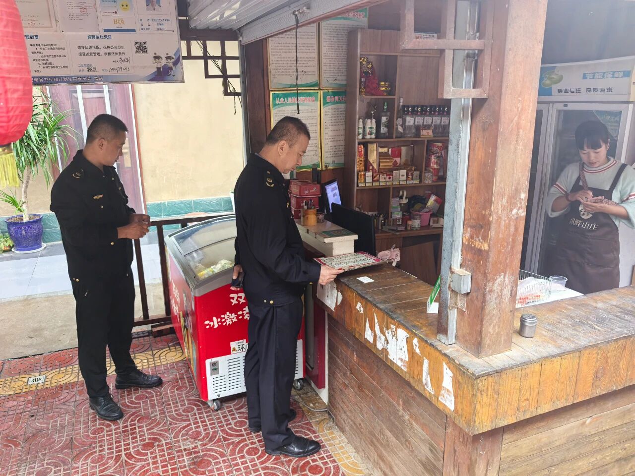 “双节”期间河南市场监管全力守护民生（三）