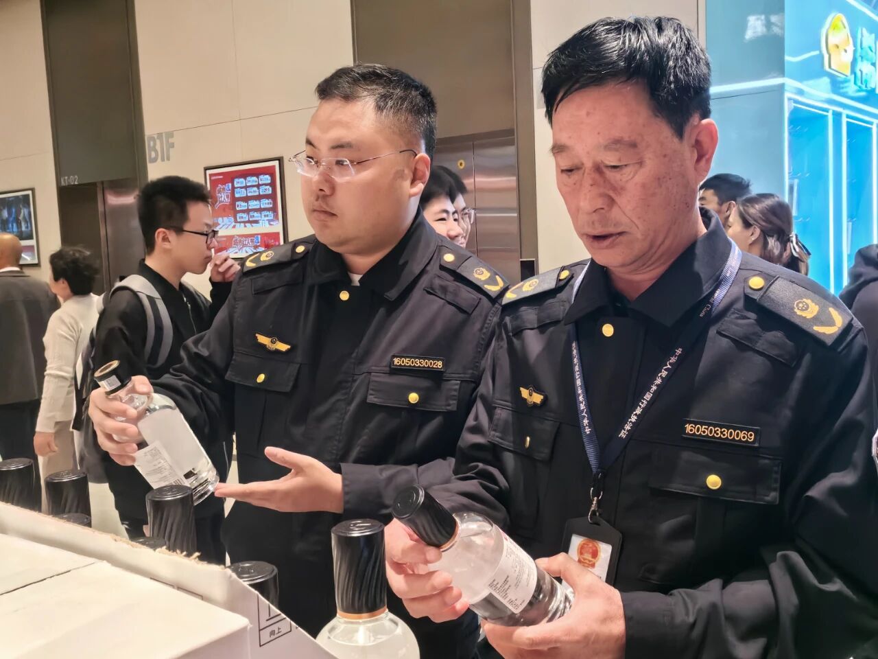 “双节”期间河南市场监管全力守护民生（四）