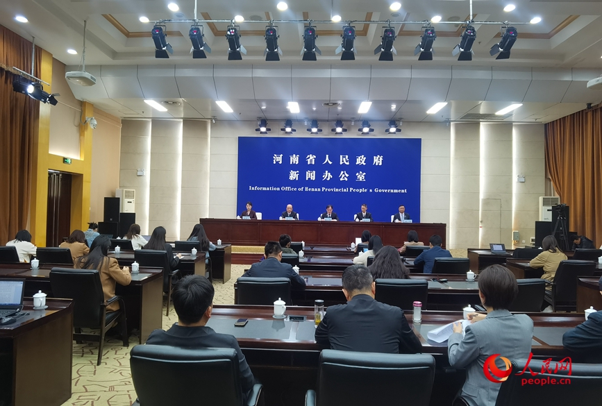 宣布会现场。人民网记者慎志远摄